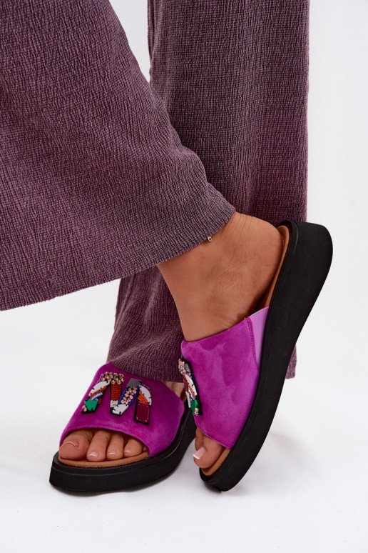 Haut INildleder-Hausschuhe für Damen mit Ornamenten mit einer Plattform Vinceza 66942 pinke Farbe