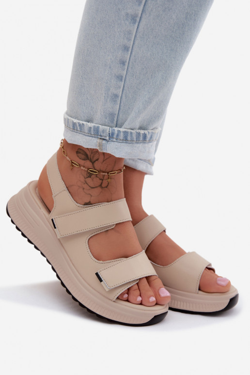 Sandfarbene Damen-Platformsandalen mit klebenden Verschlüssen Jemela