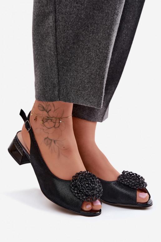 Damensandalen Feminin Klocke mit Ornamenten D&A CR61-3030 schZuarze Farbe