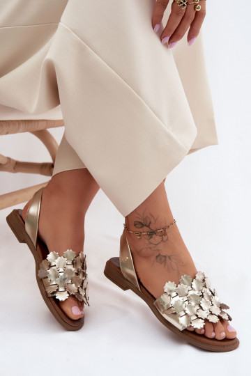 Damensandalen mit breiten Absätzen Zazoo 40468 goldene Farbe