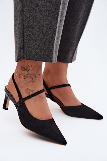 Schwarze elegante Wildlederschuhe mit dekorativen Riemen D&A