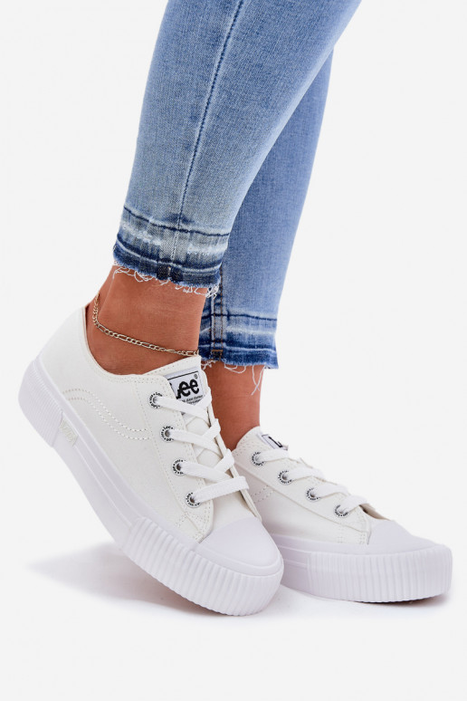 Bequeme Schuhe mit Plattform in Weiß