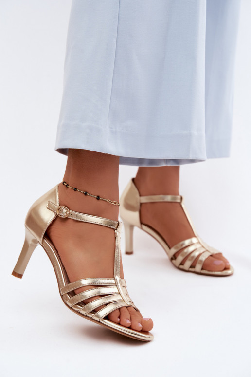 Damensandalen mit Streifen Ermöglicht Smukłym Obcasie Sergio Leone SK132 goldene Farbe