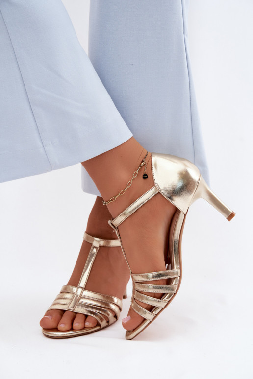 Damensandalen mit Streifen Ermöglicht Smukłym Obcasie Sergio Leone SK132 goldene Farbe