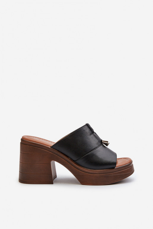 Damenhausschuhe aus Öko-Leder mit einer Plattform I Klocku schZuarze Farbe Dafira