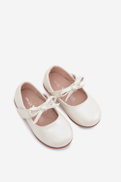 Kinder-Ballerinas mit Klettverschlüssen und Schleifen in Elfenbein Drippy