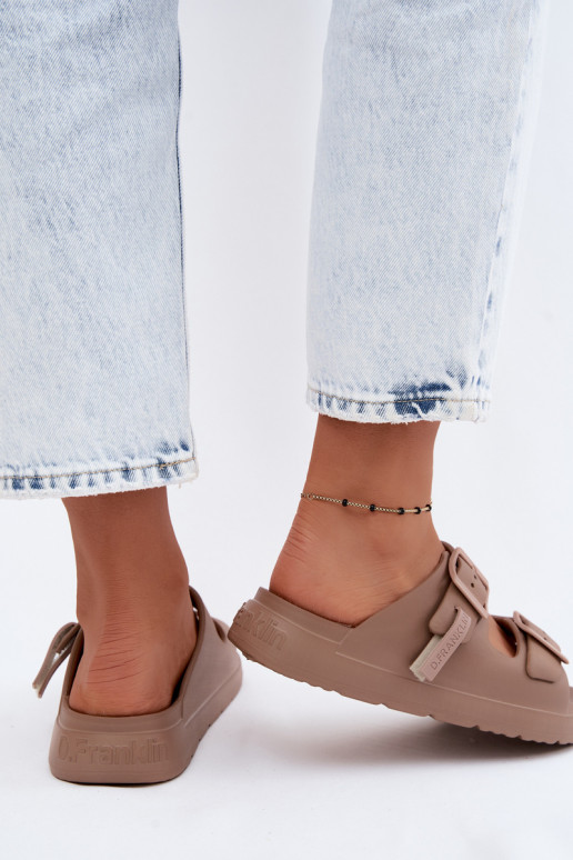 D.Franklin DFSH413004 leichte Damen-Slipper in Sandfarbe