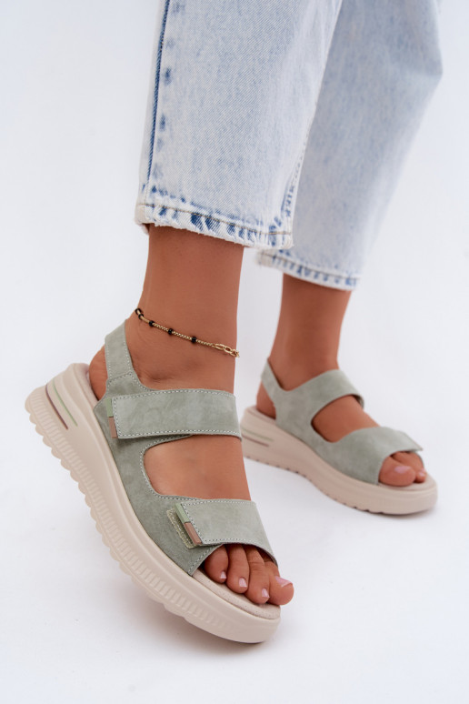 Damen-Platformsandalen aus Kunstveloursleder in grüner Farbe Peria
