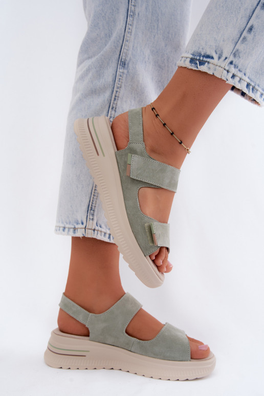 Damen-Platformsandalen aus Kunstveloursleder in grüner Farbe Peria