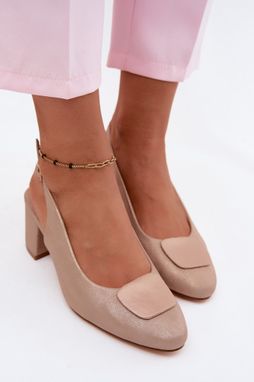 Damen Sandalen mit Absatz und dekorativer Schnalle in roségoldener Farbe Tai turiden