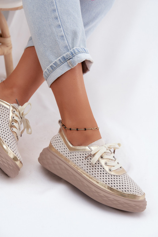 Haut aus INildleder Schuhe Feminin mit einer Plattform mit durchbrochenen Elementen Beige Lessa