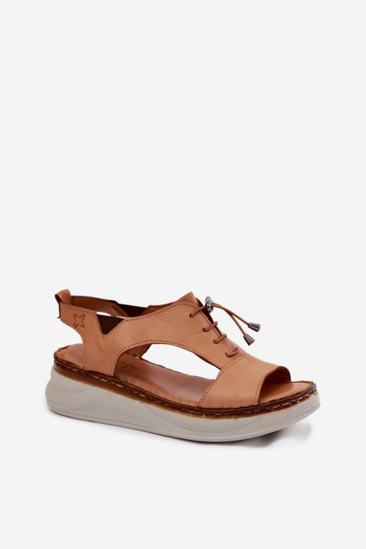 Damensandalen Feminin mit einer Plattform Es mussciejka I7646-29 braune Farbe