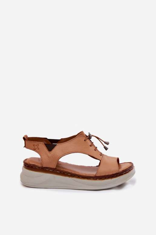 Damensandalen Feminin mit einer Plattform Es mussciejka I7646-29 braune Farbe