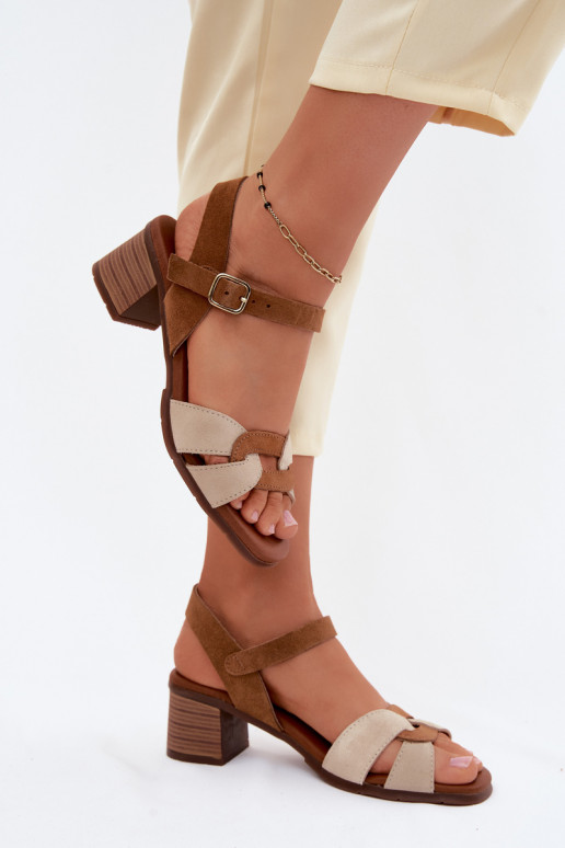 Haut INildledersandalen für Damen mit Absätzen Es mussciejka E7400-04 Beige