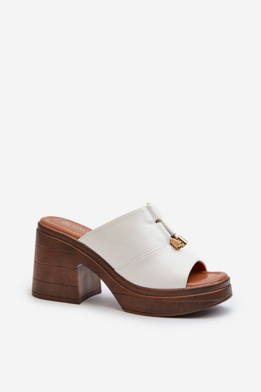 Damen Slippers aus Kunstleder mit Plattform in weiß Dafira