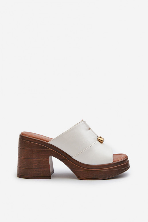 Damen Slippers aus Kunstleder mit Plattform in weiß Dafira