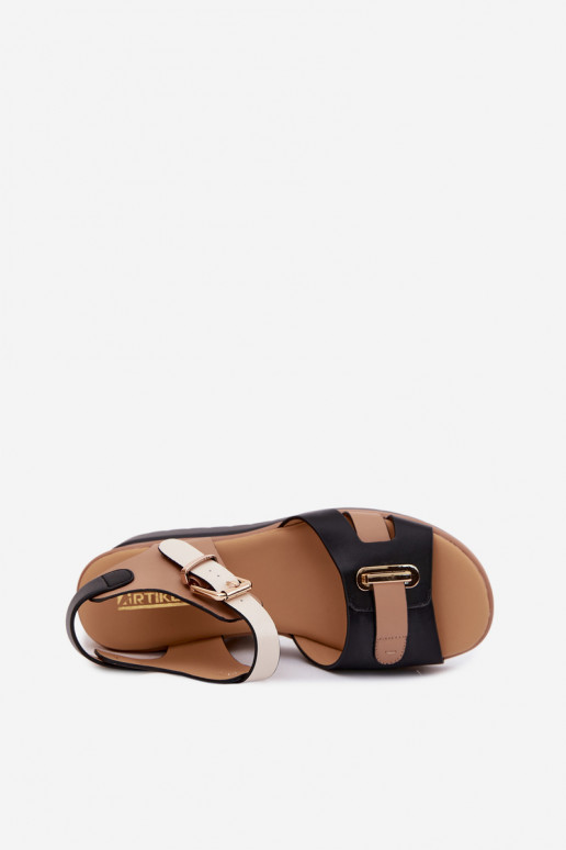 Damensandalen Feminin mit einer Plattform mit Streifen Artiker 58C0316 Beige-schZuarze Farbe