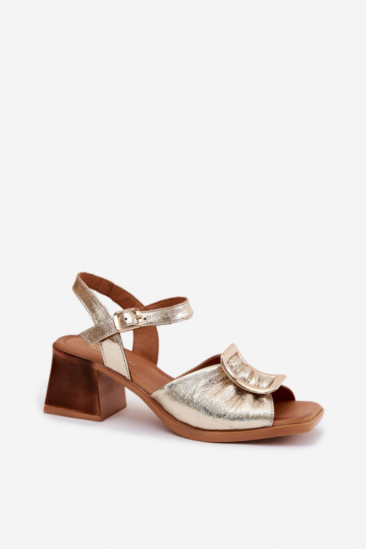 Absatzsandalen mit Schnallen Artiker 58C2033 goldfarben
