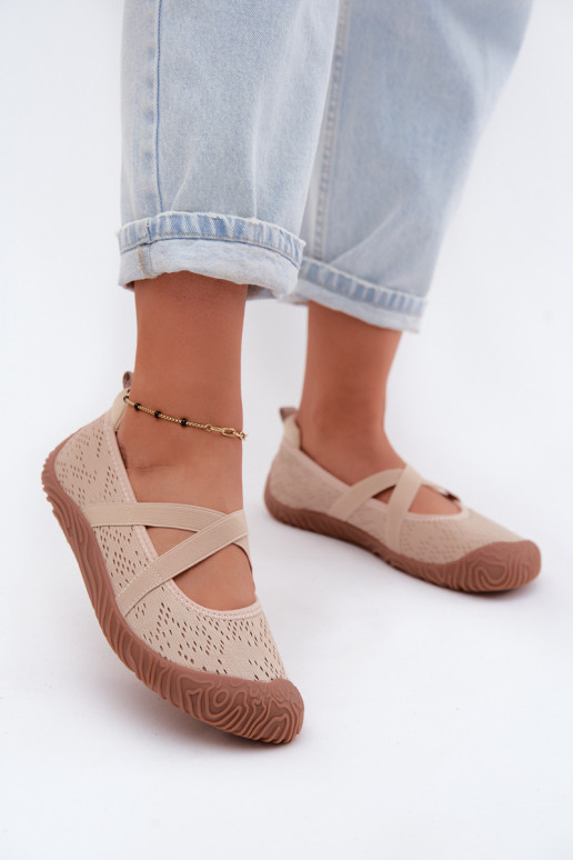 Sportliche Ballerinas mit elastischen Riemen Artiker 58C1903 sandfarben