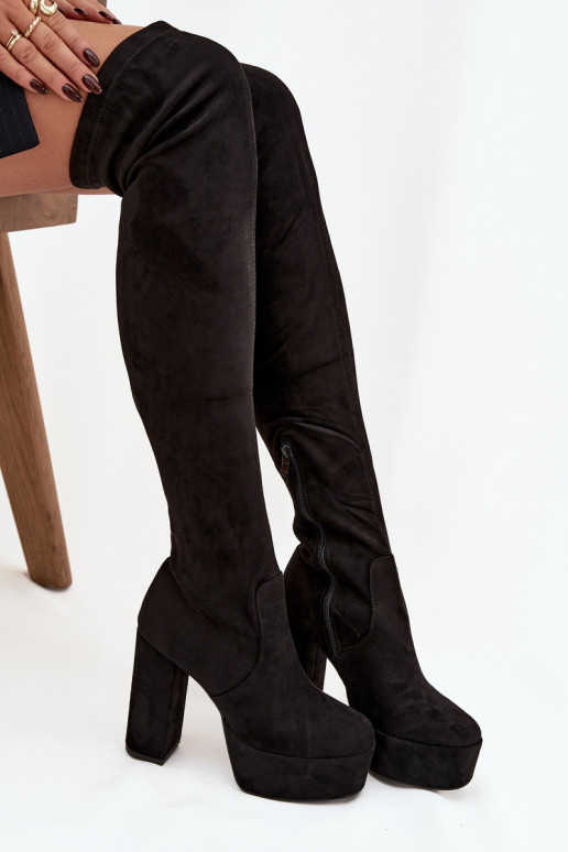 Stiefel mit Absätzen und Plattform oberhalb des Knies aus Öko-INildlederoZue schZuarze Farbe Amareen