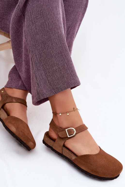 Leder-Suede Sandalen mit geschlossenen Zehen Tai turiciejka H7365-02 braun