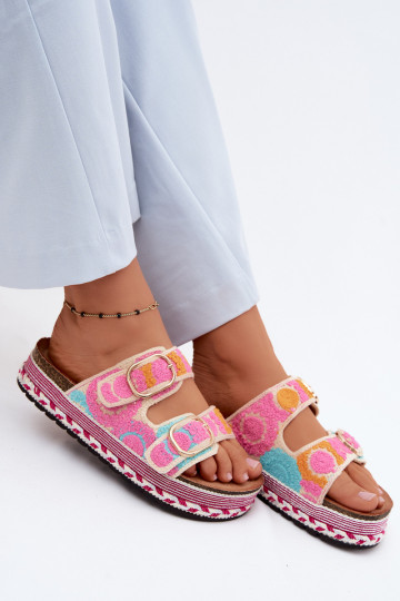 Glimma gehäkelte Slipper mit Plattform und Schnallen in Rosa