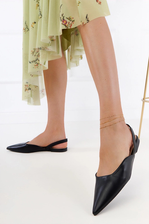 Schwarze Mules mit flachem Absatz Keliya