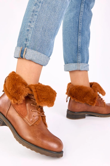 Braune Stiefeletten mit Schnürsenkeln und Fell Joyca 2