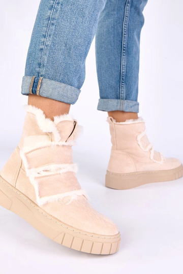 Sandfarbene Stiefeletten mit Klettverschluss, verziert mit Fell Grace 2