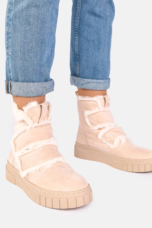 Sandfarbene Stiefeletten mit Klettverschluss, verziert mit Fell Grace