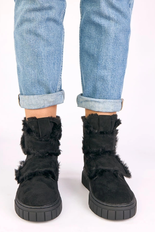 Schwarze Stiefeletten mit Klettverschluss, verziert mit Fell Grace