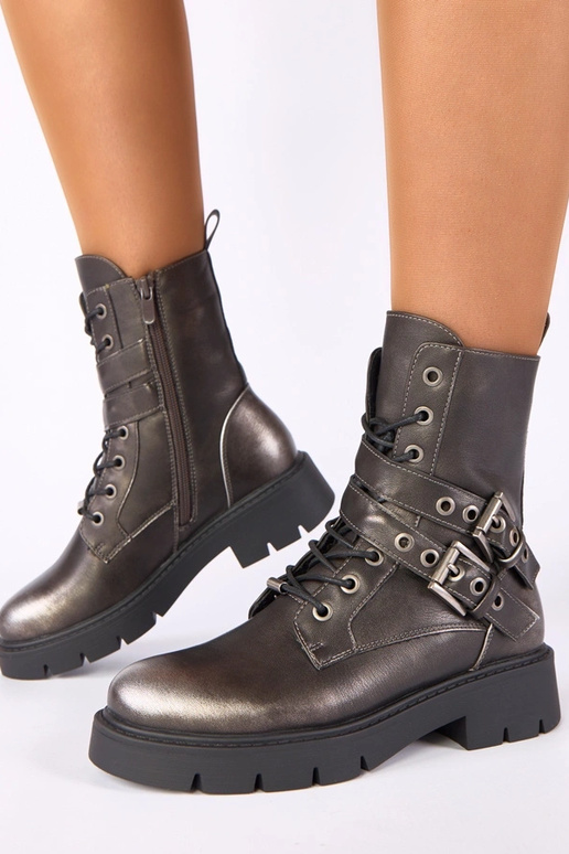 Metallic Stiefeletten auf Plattform mit dekorativen Schnallen Ruthy