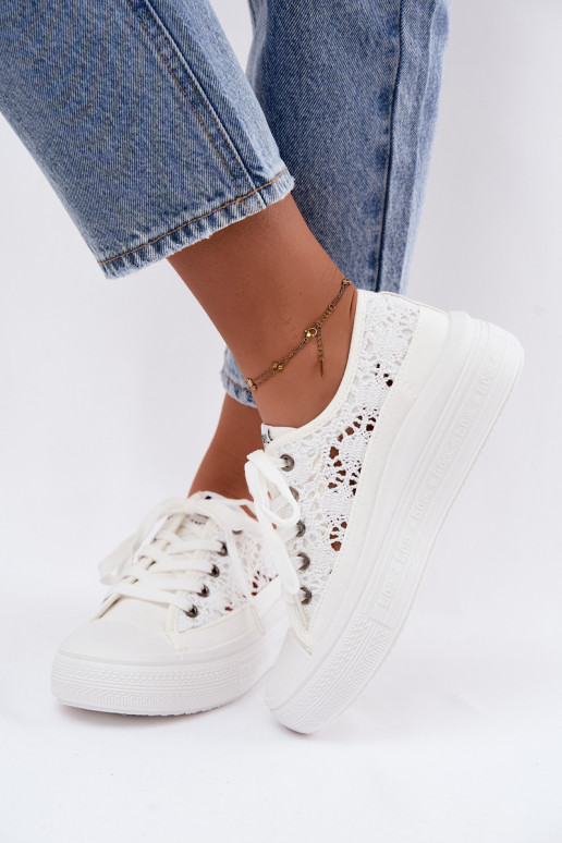 Weiße Freizeitschuhe mit Plattform und Ausschnitten Lee Cooper LCIN-26-44-4485