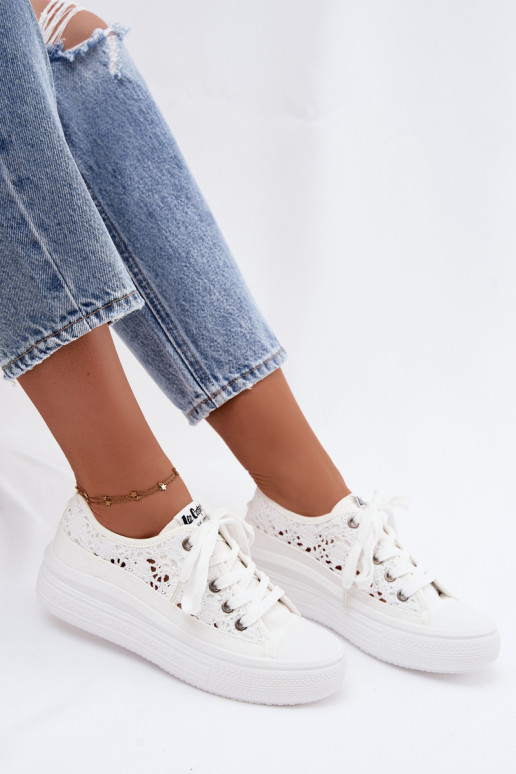 Weiße Freizeitschuhe mit Plattform und Ausschnitten Lee Cooper LCIN-26-44-4485