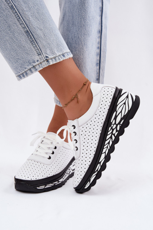 Weiße Damenschuhe mit Ausschnitten und Plattform Morra