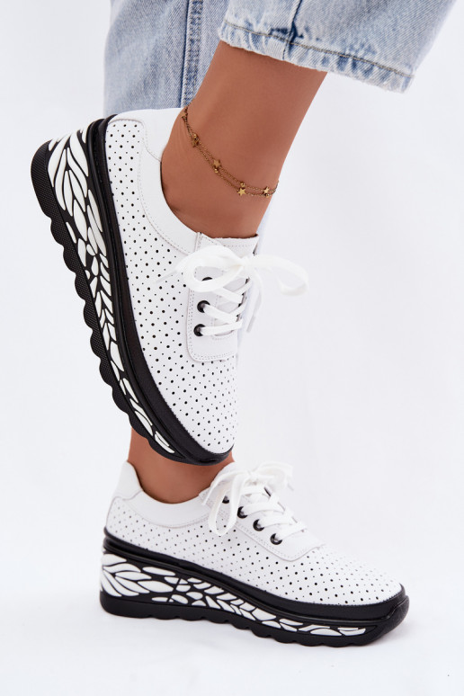 Weiße Damenschuhe mit Ausschnitten und Plattform Morra