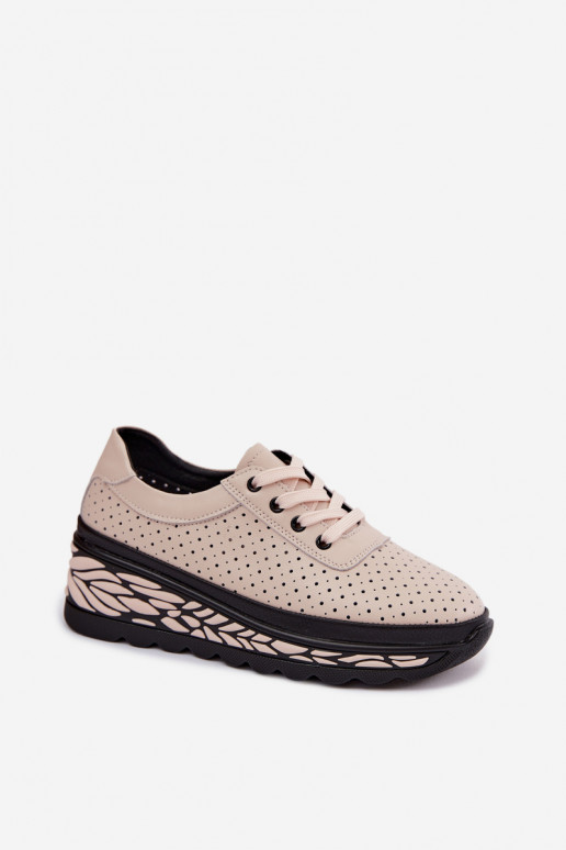 Sandfarbene Damenschuhe mit Ausschnitten und Plattform Morra
