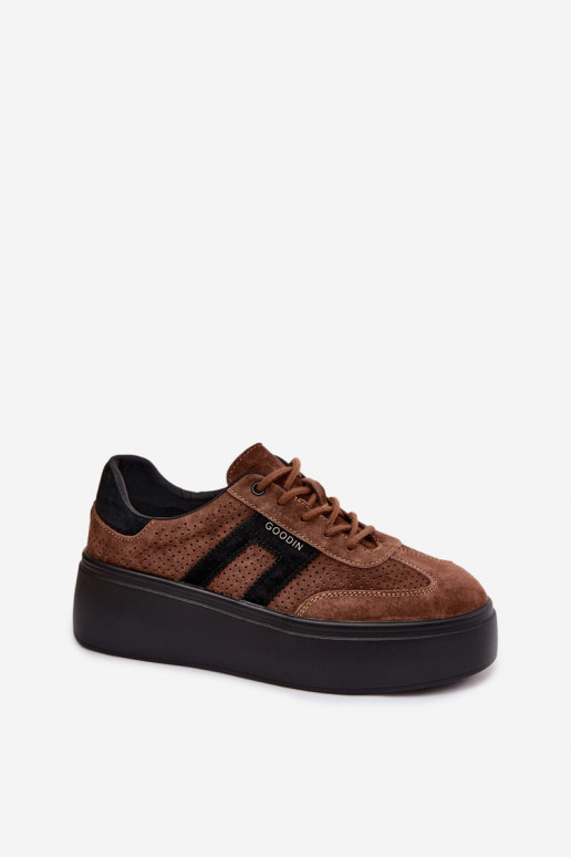 Braune Damensneaker mit Plattform und Perforation Umbry