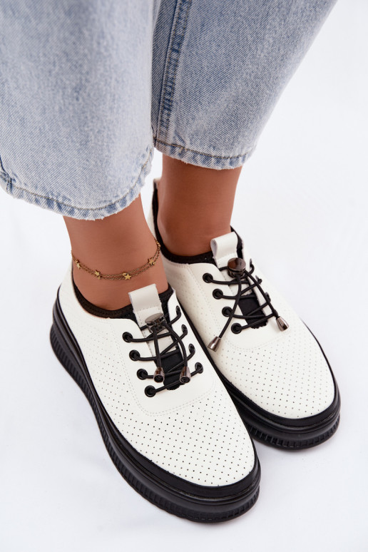 Weiße Damenschuhe mit Plattform und Perforation Dalila