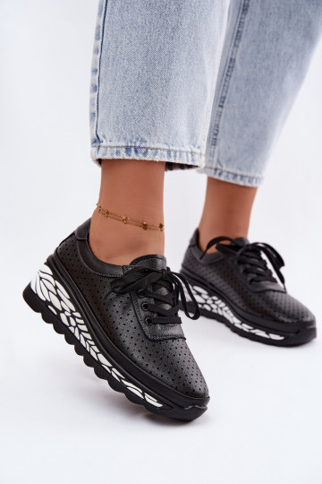 Schwarze Damenschuhe mit Ausschnitten und Plattform Morra 2