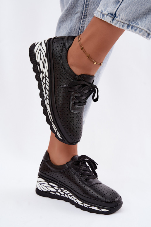 Schwarze Damenschuhe mit Ausschnitten und Plattform Morra