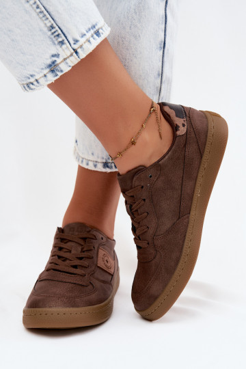 Glänzende Sneaker für Damen Big Star UU274017 in brauner Farbe