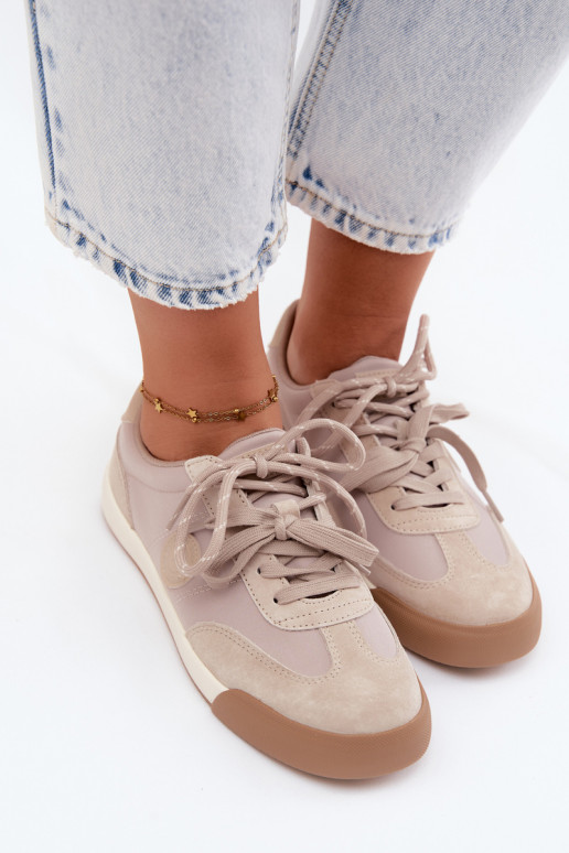 Wildleder-Sneaker für Damen mit doppelten Schnürsenkeln Big Star UU274001 in Sandfarbe