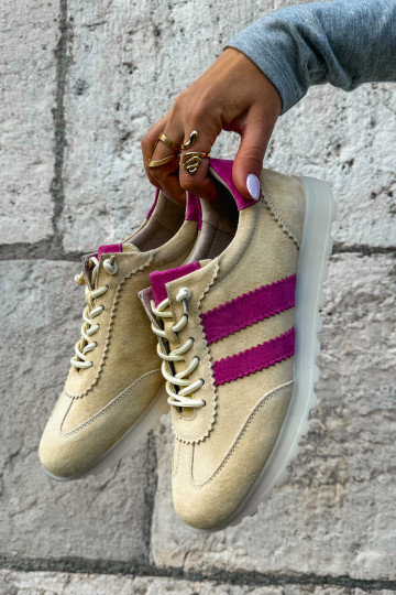 Gelbe Wildleder-Sneaker Cuddla