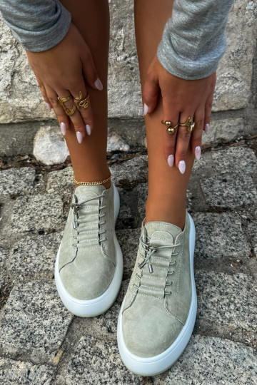Beige Plattform-Sneaker aus Kunstveloursleder Blushy 2