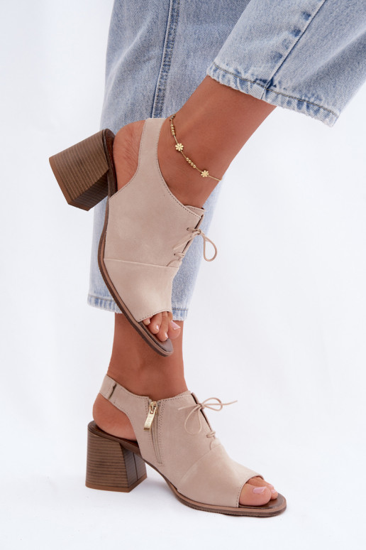Elfenbein elegante Wildleder-Pumps mit stilvollen Details Zazoo 40523