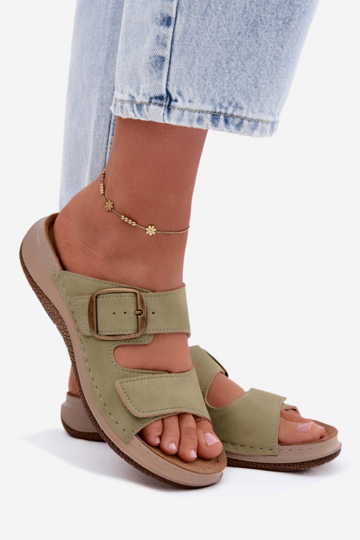 Grüne Damenschuhe mit Schnallen und Klettverschlüssen INBLU LL000006
