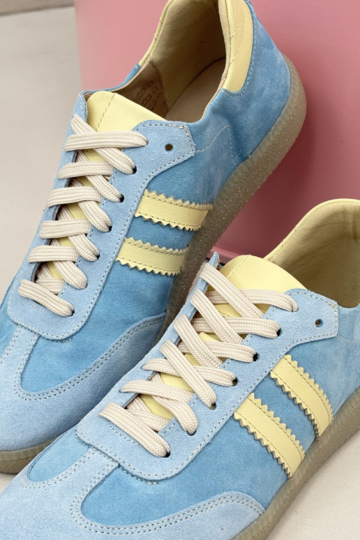 Himmelblaue Veloursleder-Sneakers Zazoo N1068