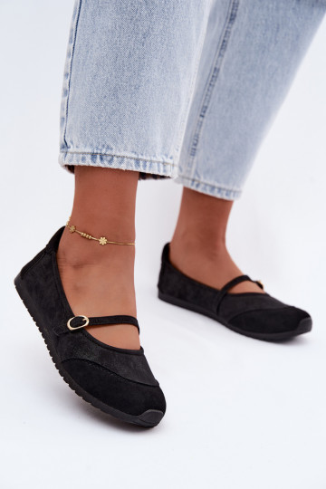 Sportliche Ballerinas mit Riemen in Schwarz Charmy