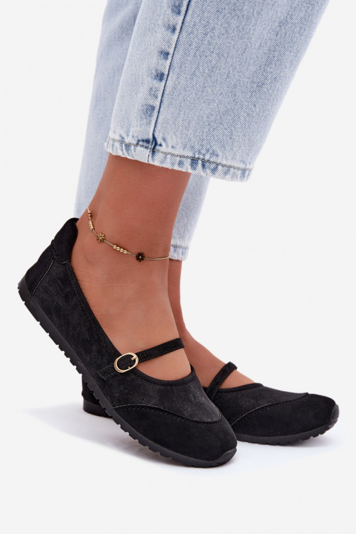 Sportliche Ballerinas mit Riemen in Schwarz Charmy